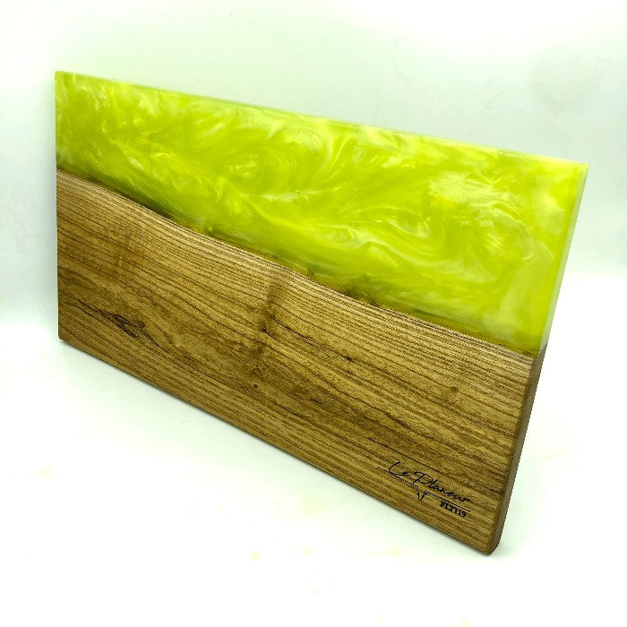 Planche à charcuterie en Catalpa et Epoxy