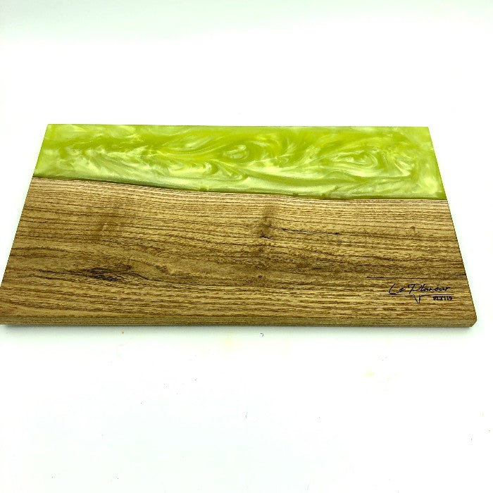 Charcuterie board made of Catalpa and Epoxy